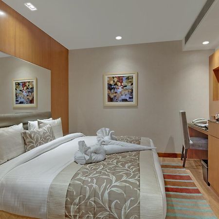 Beacon Hotel Nirman Vihar New Delhi Eksteriør billede